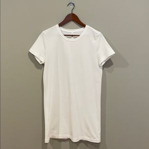 NWOT Aritzia | White T-Shirt Dress